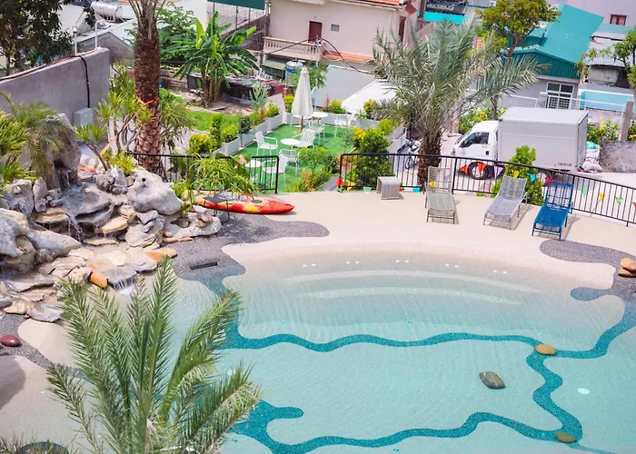 Maremonti Luxury 5 Star Aparthotel 3*