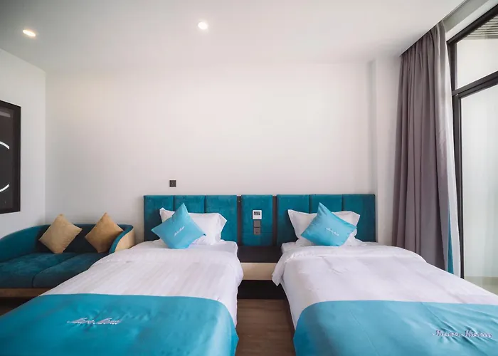 Maremonti Luxury 5 Star Ha Long